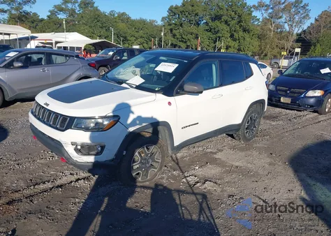 2020 Jeep Compass Trailhawk 4X4 из США, поврежденный, VIN 3C4NJDDB2LT163469